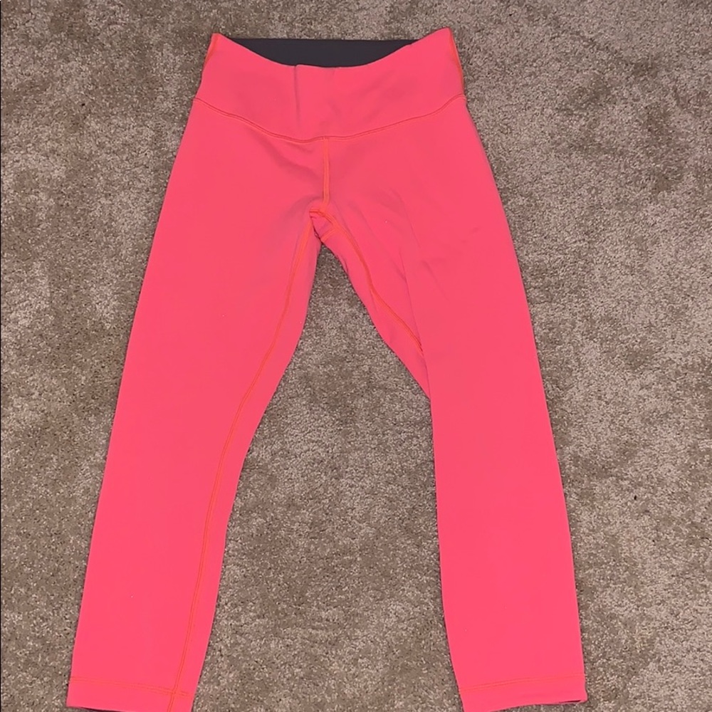 Lululemon Reversible Wunder Under Crops